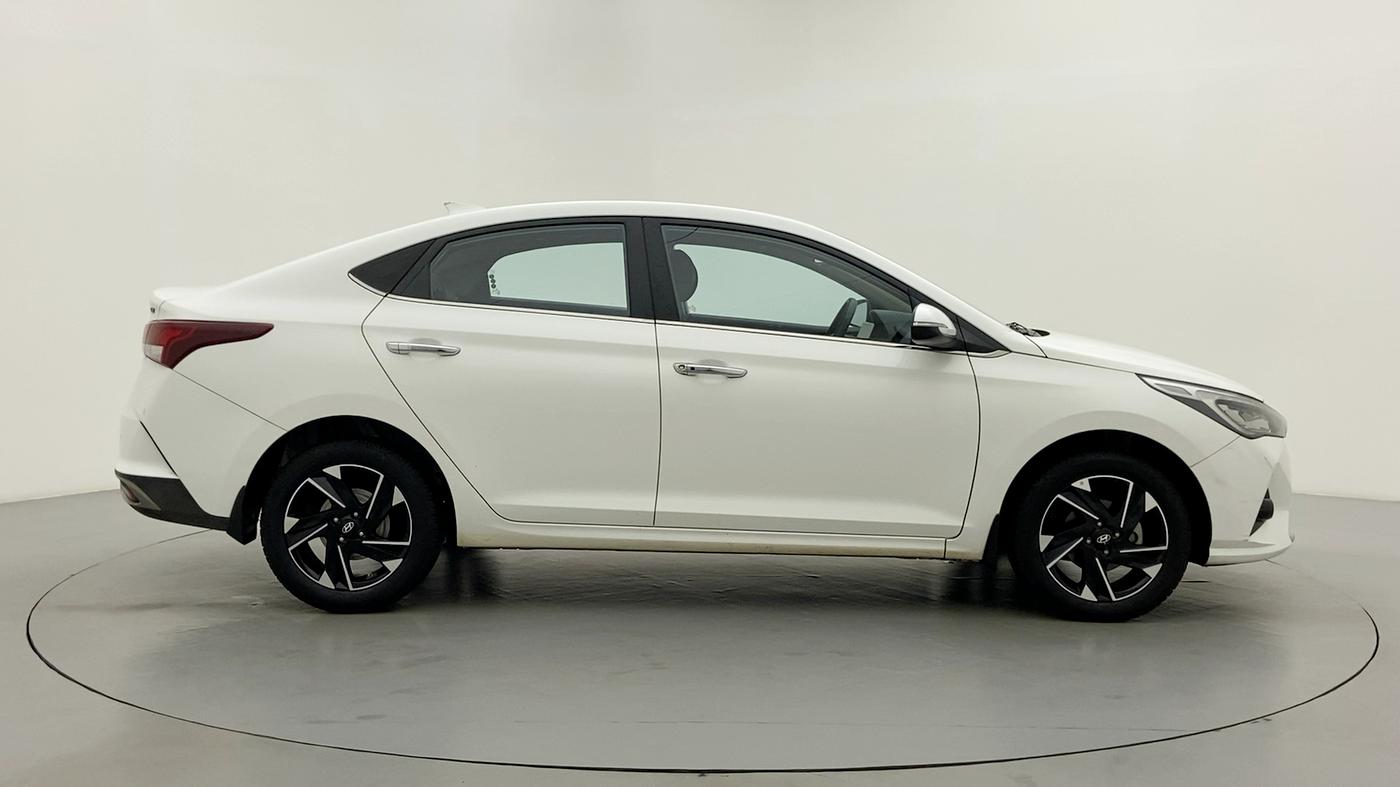 2020 Hyundai Verna SX(O) PETROL MT, Petrol, Manual, 12,416 km, Right Side View