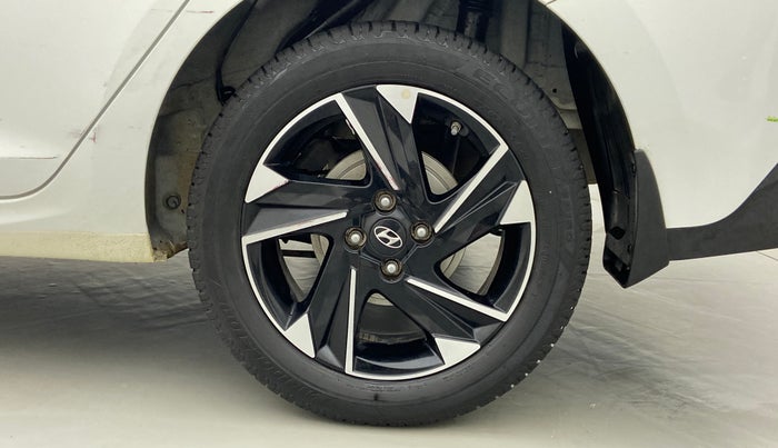 2020 Hyundai Verna SX(O) PETROL MT, Petrol, Manual, 12,416 km, Left Rear Wheel