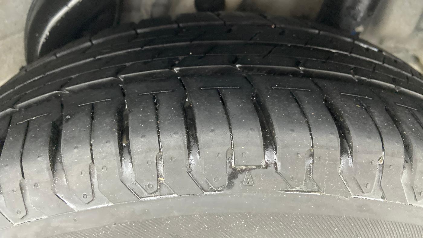 2020 Hyundai Verna SX(O) PETROL MT, Petrol, Manual, 12,416 km, Left Rear Tyre Tread