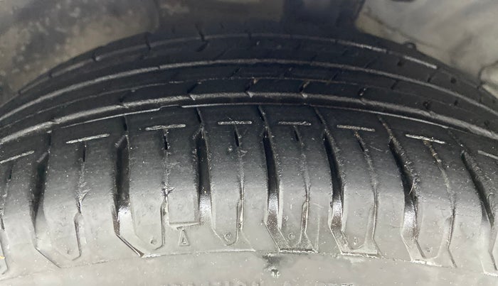 2020 Hyundai Verna SX(O) PETROL MT, Petrol, Manual, 12,416 km, Left Front Tyre Tread