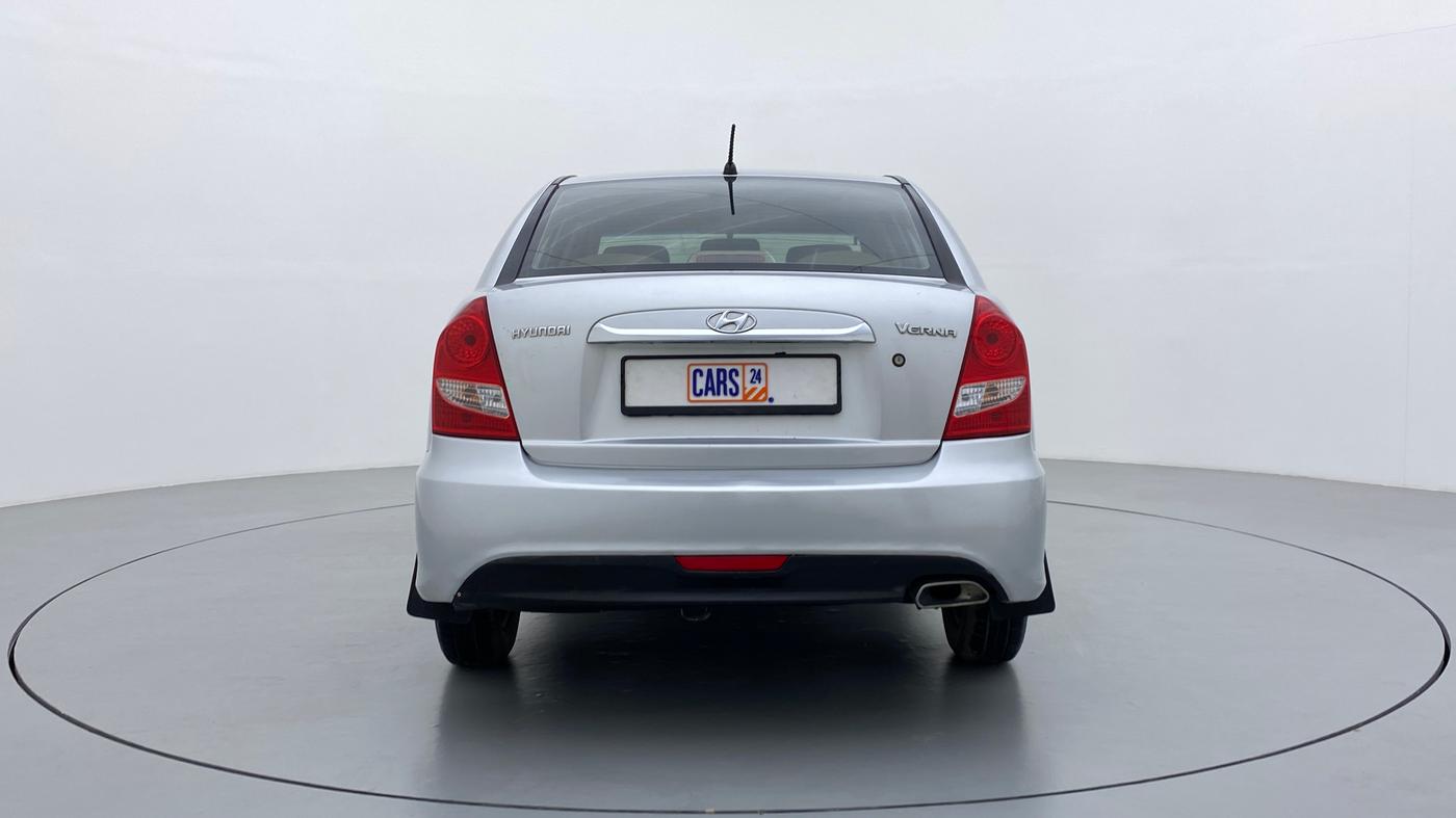 2010 Hyundai Verna TRANSFORM 1.6 VTVT, Petrol, Manual, 63,969 km, Back/Rear