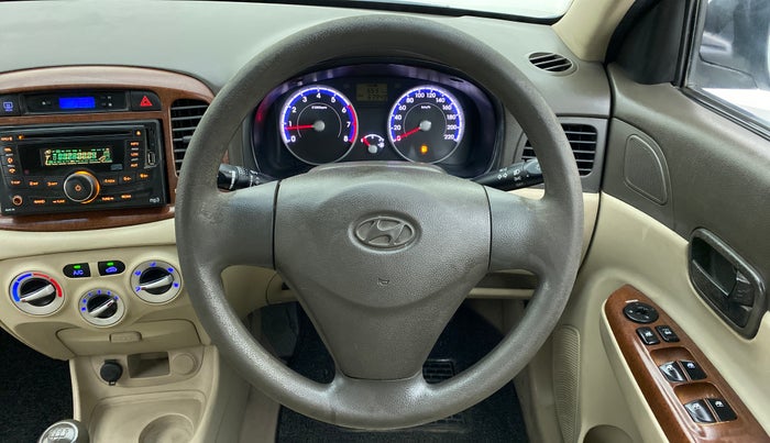 2010 Hyundai Verna TRANSFORM 1.6 VTVT, Petrol, Manual, 63,969 km, Steering Wheel Close Up