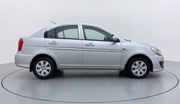 2010 Hyundai Verna TRANSFORM 1.6 VTVT, Petrol, Manual, 63,969 km, Right Side View