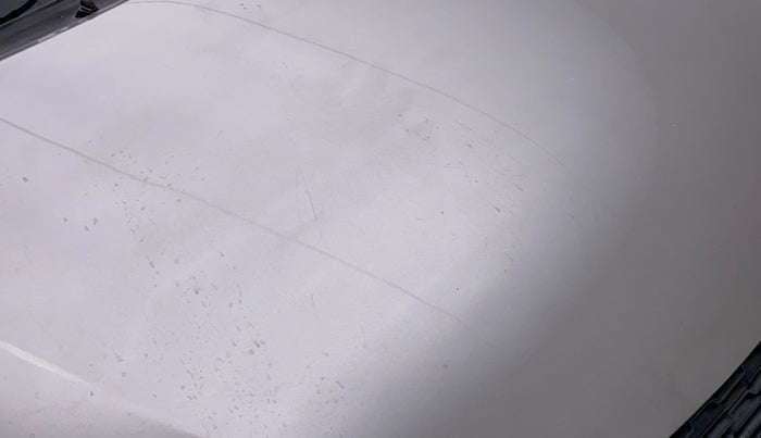 2015 Maruti Swift VXI, Petrol, Manual, 39,837 km, Bonnet (hood) - Minor scratches