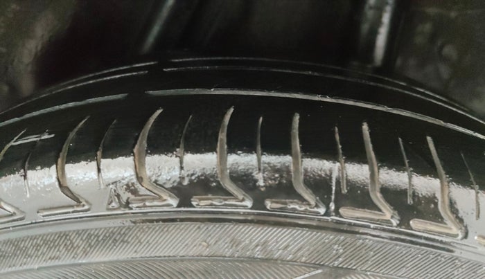 2016 Honda City 1.5L I-VTEC SV, Petrol, Manual, 85,195 km, Left Rear Tyre Tread