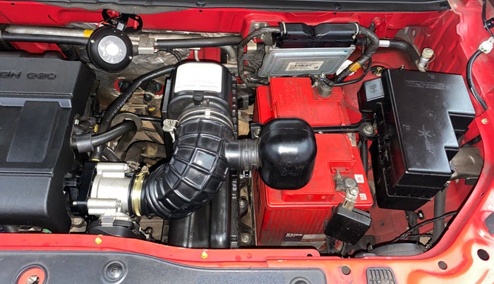 2018 Mahindra KUV 100 NXT K2 P 6 STR, Petrol, Manual, 29,089 km, Engine View - Left