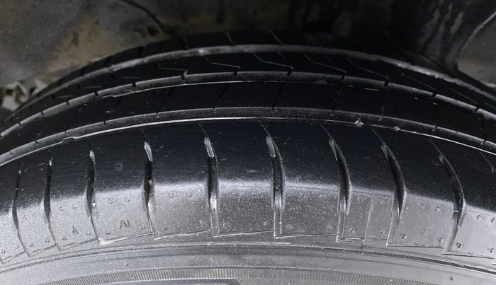 2019 Hyundai NEW SANTRO 1.1 MAGNA MT, Petrol, Manual, 22,871 km, Left Rear Tyre Tread