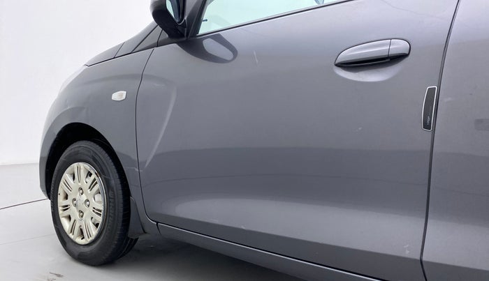 2019 Hyundai NEW SANTRO 1.1 MAGNA MT, Petrol, Manual, 22,871 km, Front passenger door - Slightly dented