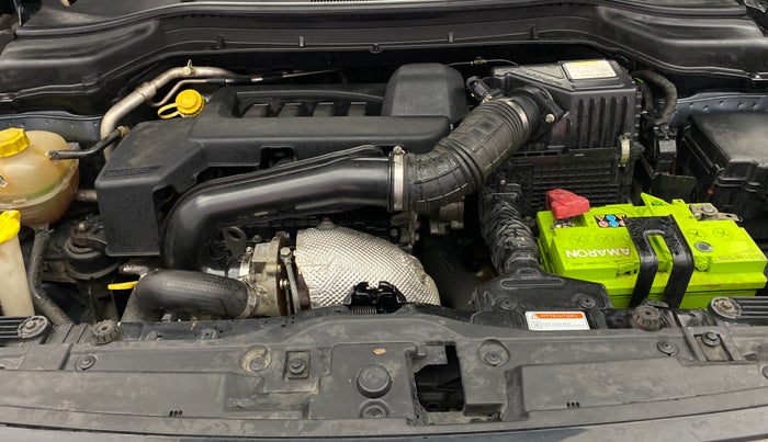 2019 Mahindra XUV300 W8 (O) 1.5 DIESEL, Diesel, Manual, 87,592 km, Engine View