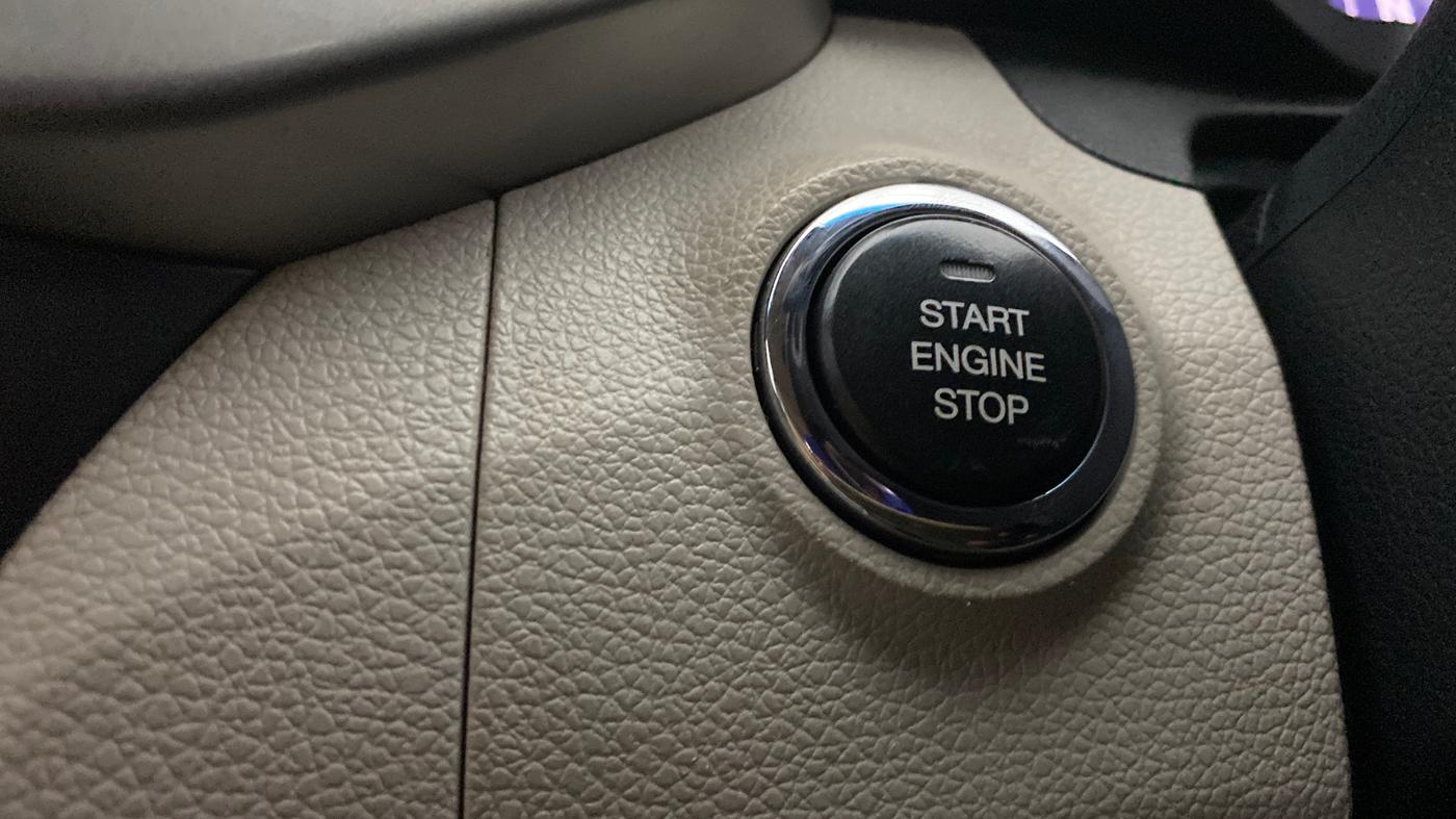 2019 Mahindra XUV300 W8 (O) 1.5 DIESEL, Diesel, Manual, 87,440 km, Keyless Start/ Stop Button