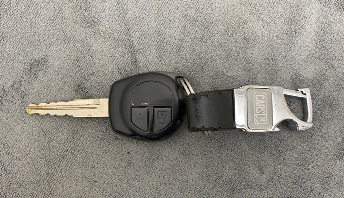 2014 Maruti Ertiga VXI, Petrol, Manual, 61,950 km, Key Close Up
