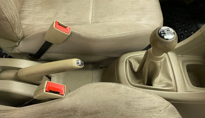 2014 Maruti Ertiga VXI, Petrol, Manual, 61,950 km, Gear Lever
