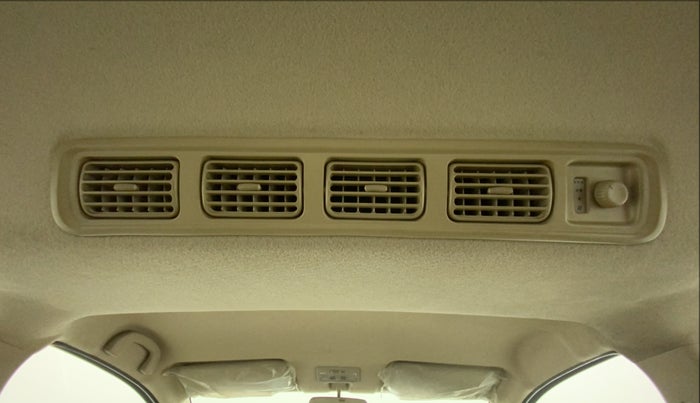2014 Maruti Ertiga VXI, Petrol, Manual, 61,950 km, Rear AC Vents