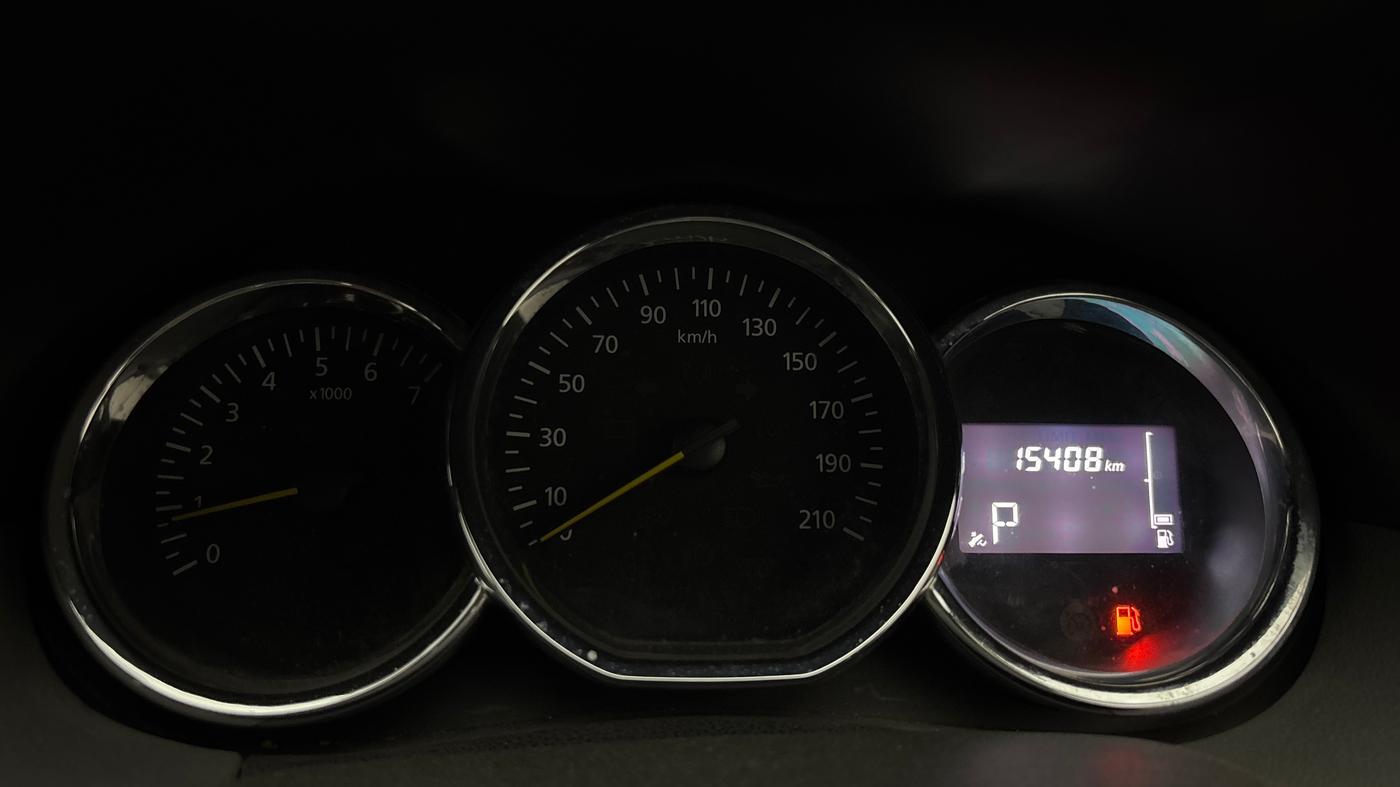 2018 Renault Duster RXS CVT, Petrol, Automatic, 15,395 km, Odometer Image