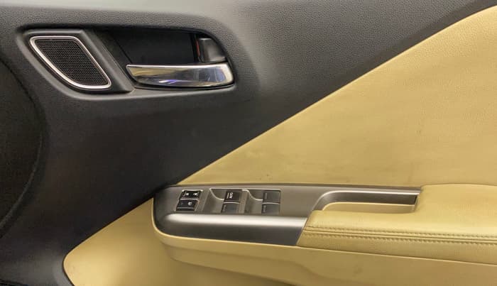 2018 Honda City 1.5L I-VTEC ZX CVT, Petrol, Automatic, 73,764 km, Driver Side Door Panels Control