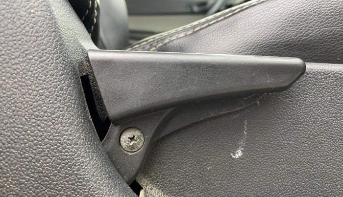 2018 Tata Tiago XT PETROL, Petrol, Manual, 42,758 km, Driver Side Adjustment Panel