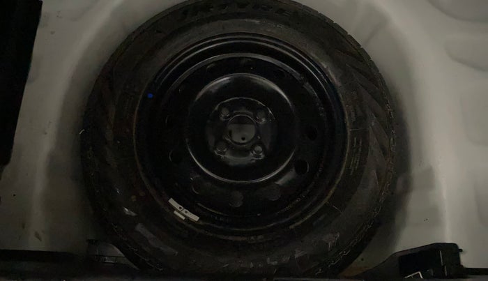 2023 Maruti Swift VXI, Petrol, Manual, 37,670 km, Spare Tyre