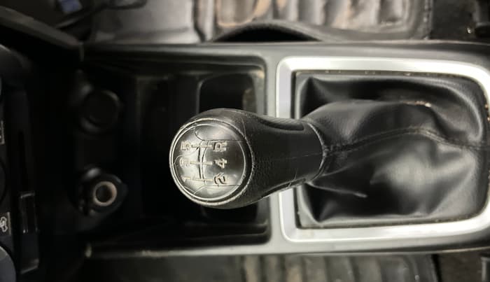 2019 Maruti Swift LXI, Petrol, Manual, 87,691 km, Gear Lever