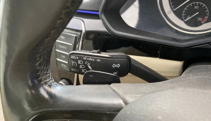 2017 Skoda Superb L&K 1.8 TSI AT, Petrol, Automatic, 42,342 km, Adaptive Cruise Control