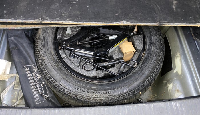 2017 Skoda Superb L&K 1.8 TSI AT, Petrol, Automatic, 42,342 km, Spare Tyre