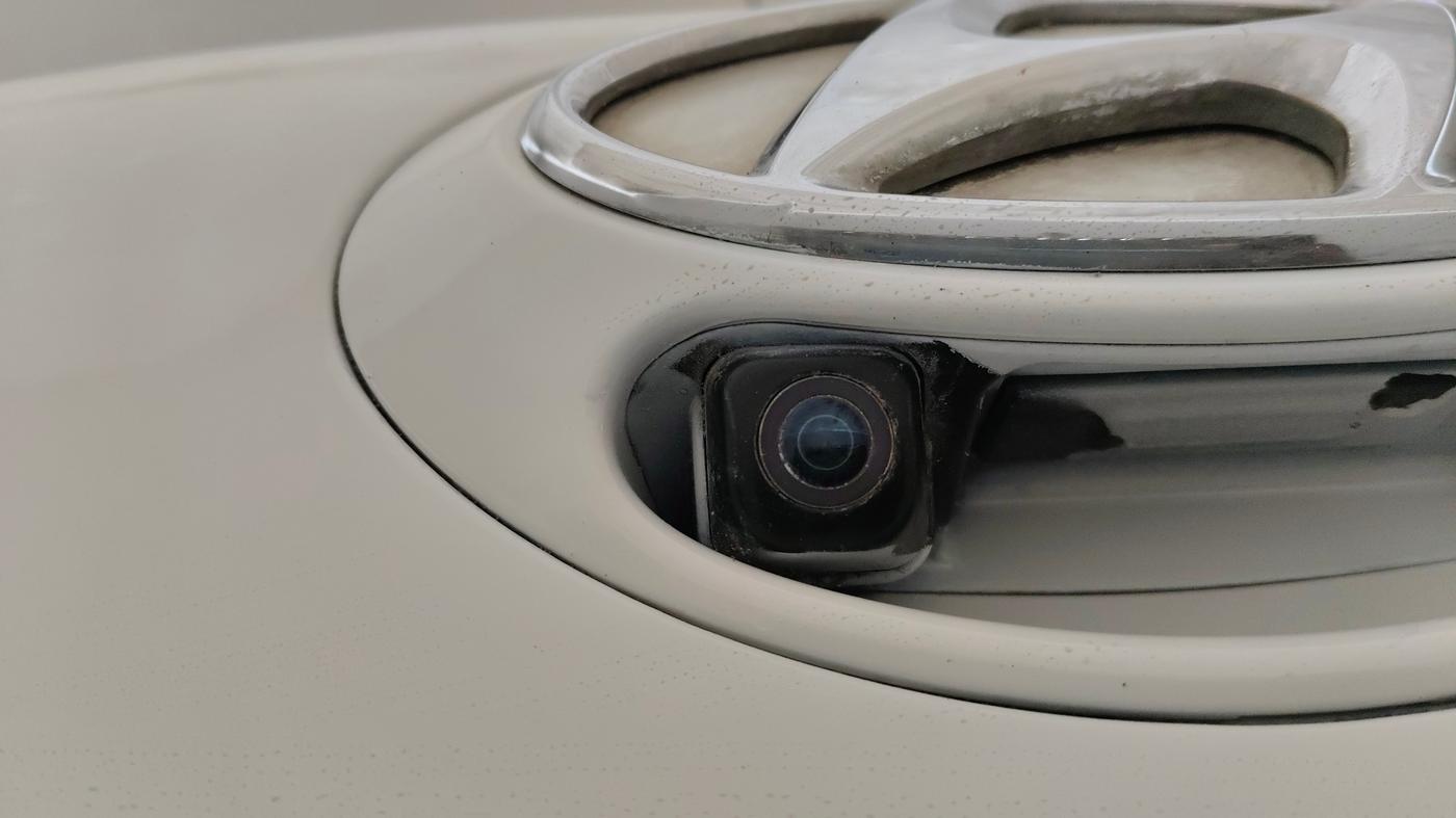 2018 Hyundai Grand i10 SPORTZ AT 1.2 KAPPA VTVT, Petrol, Automatic, 43,805 km, Parking Camera