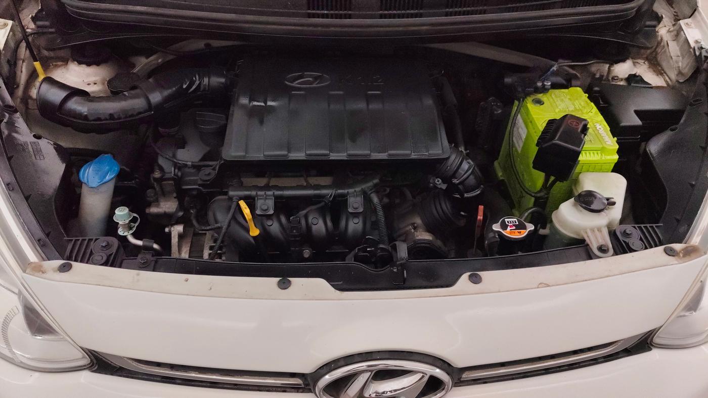 2018 Hyundai Grand i10 SPORTZ AT 1.2 KAPPA VTVT, Petrol, Automatic, 43,805 km, Engine View