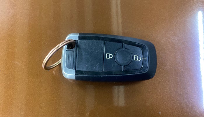 2020 Ford Ecosport TITANIUM 1.5L SPORTS(SUNROOF) DIESEL, Diesel, Manual, 46,487 km, Key Close Up