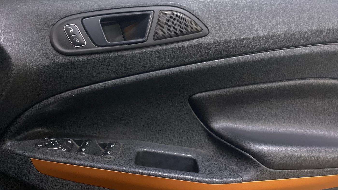 2020 Ford Ecosport TITANIUM 1.5L SPORTS(SUNROOF) DIESEL, Diesel, Manual, 46,392 km, Driver Side Door Panels Control