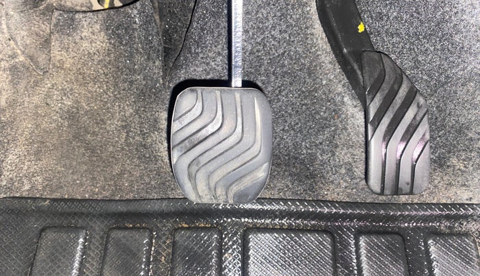 2021 Renault Kwid RXT 1.0 AMT (O), Petrol, Automatic, 28,418 km, Pedals