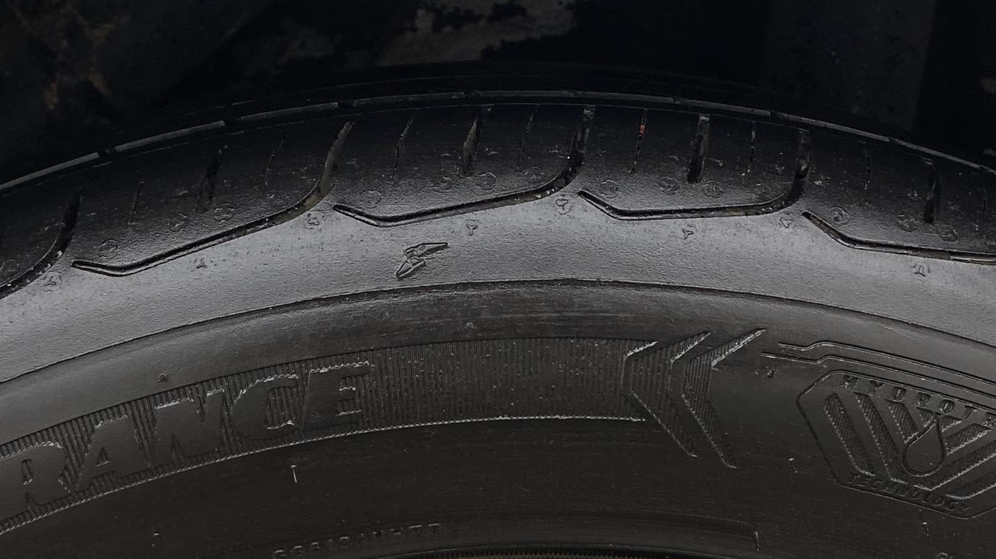 2019 Hyundai Verna 1.6 VTVT SX O, Petrol, Manual, 67,143 km, Left Rear Tyre Tread