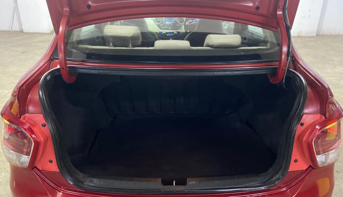 2014 Hyundai Xcent SX AT 1.2 (O), Petrol, Automatic, 44,934 km, Boot Inside