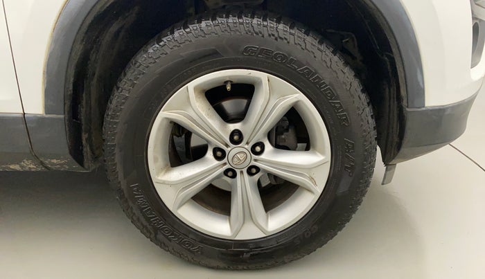 2019 Tata Harrier XZ 2.0L, Diesel, Manual, 88,987 km, Right Front Wheel