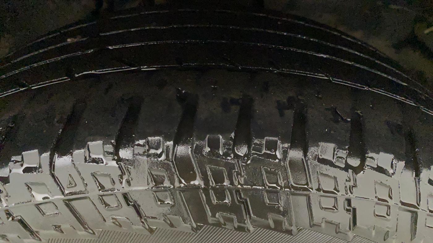 2019 Tata Harrier XZ 2.0L, Diesel, Manual, 88,987 km, Left Rear Tyre Tread