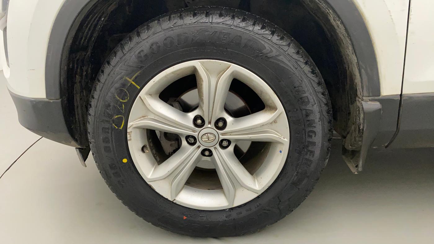 2019 Tata Harrier XZ 2.0L, Diesel, Manual, 88,987 km, Left Front Wheel