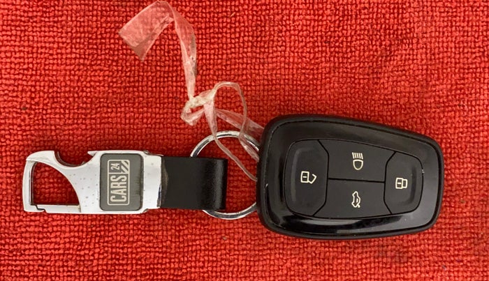 2019 Tata Harrier XZ 2.0L, Diesel, Manual, 88,987 km, Key Close Up