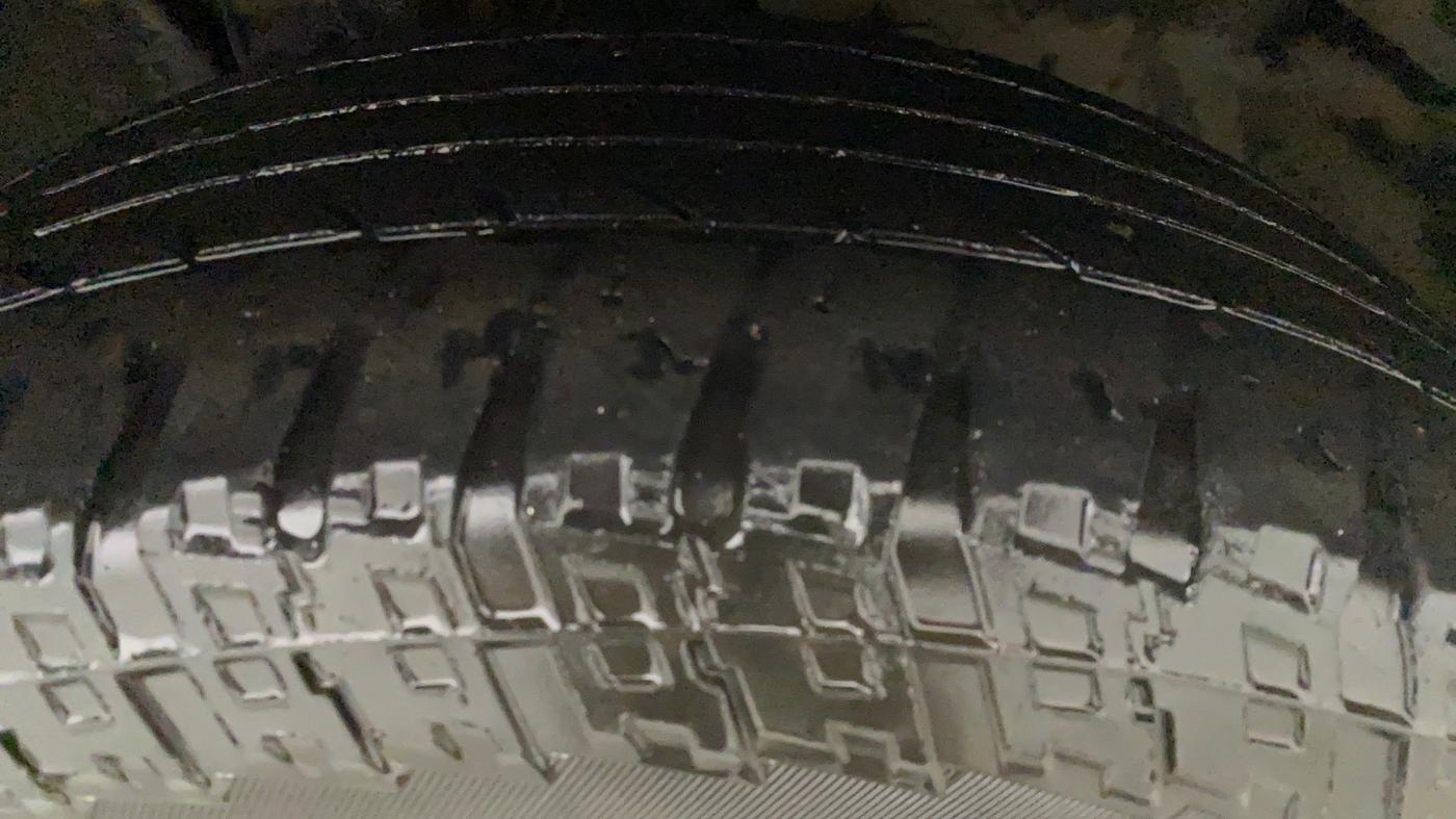 2019 Tata Harrier XZ 2.0L, Diesel, Manual, 88,987 km, Left Front Tyre Tread