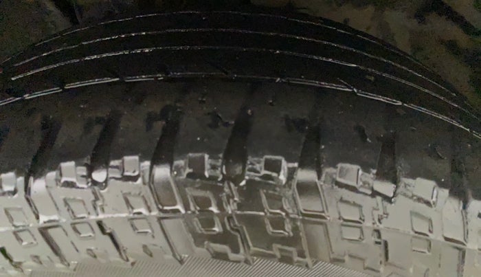 2019 Tata Harrier XZ 2.0L, Diesel, Manual, 88,987 km, Left Front Tyre Tread