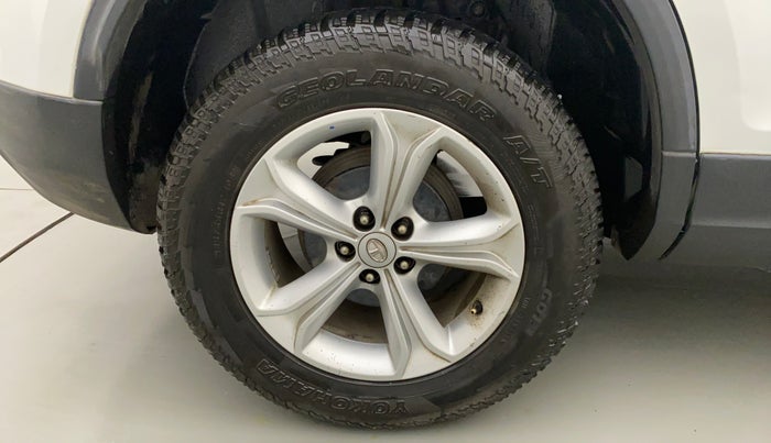 2019 Tata Harrier XZ 2.0L, Diesel, Manual, 88,987 km, Right Rear Wheel
