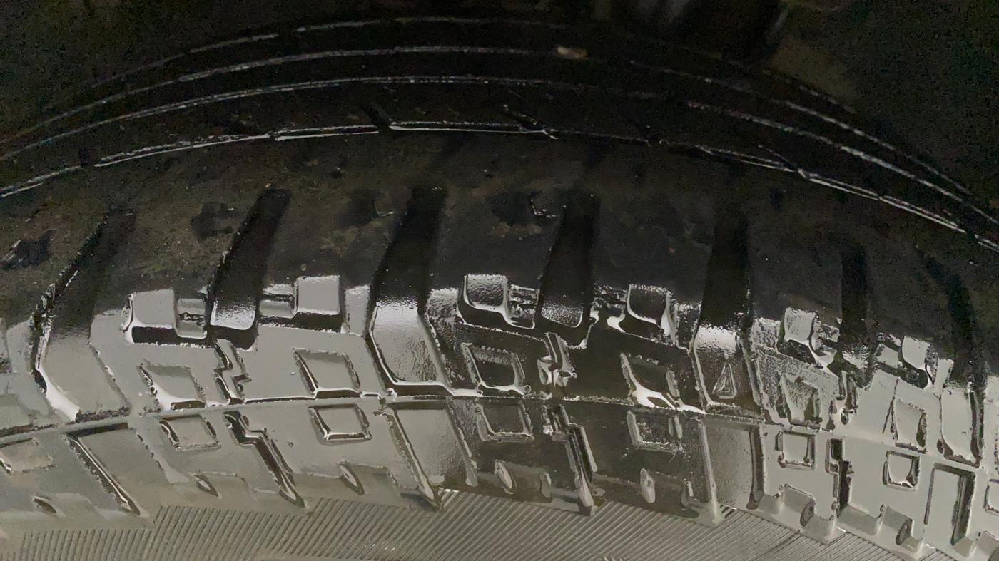 2019 Tata Harrier XZ 2.0L, Diesel, Manual, 88,987 km, Right Rear Tyre Tread