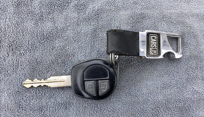 2017 Maruti Swift LXI OPT, Petrol, Manual, 23,325 km, Lock system - Dork lock functional only from remote key