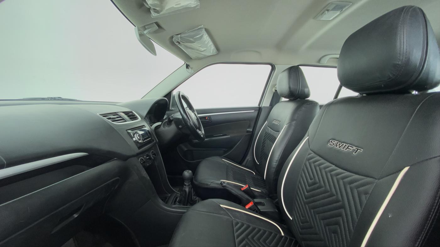 2017 Maruti Swift LXI OPT, Petrol, Manual, 23,325 km, Right Side Front Door Cabin