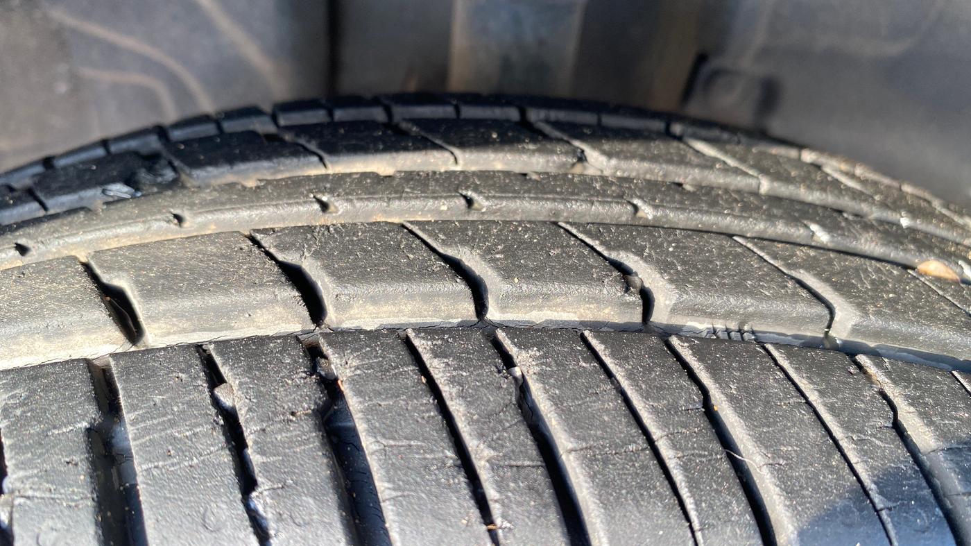 2019 Renault Kwid RXL, Petrol, Manual, 9,139 km, Right Front Tyre Tread