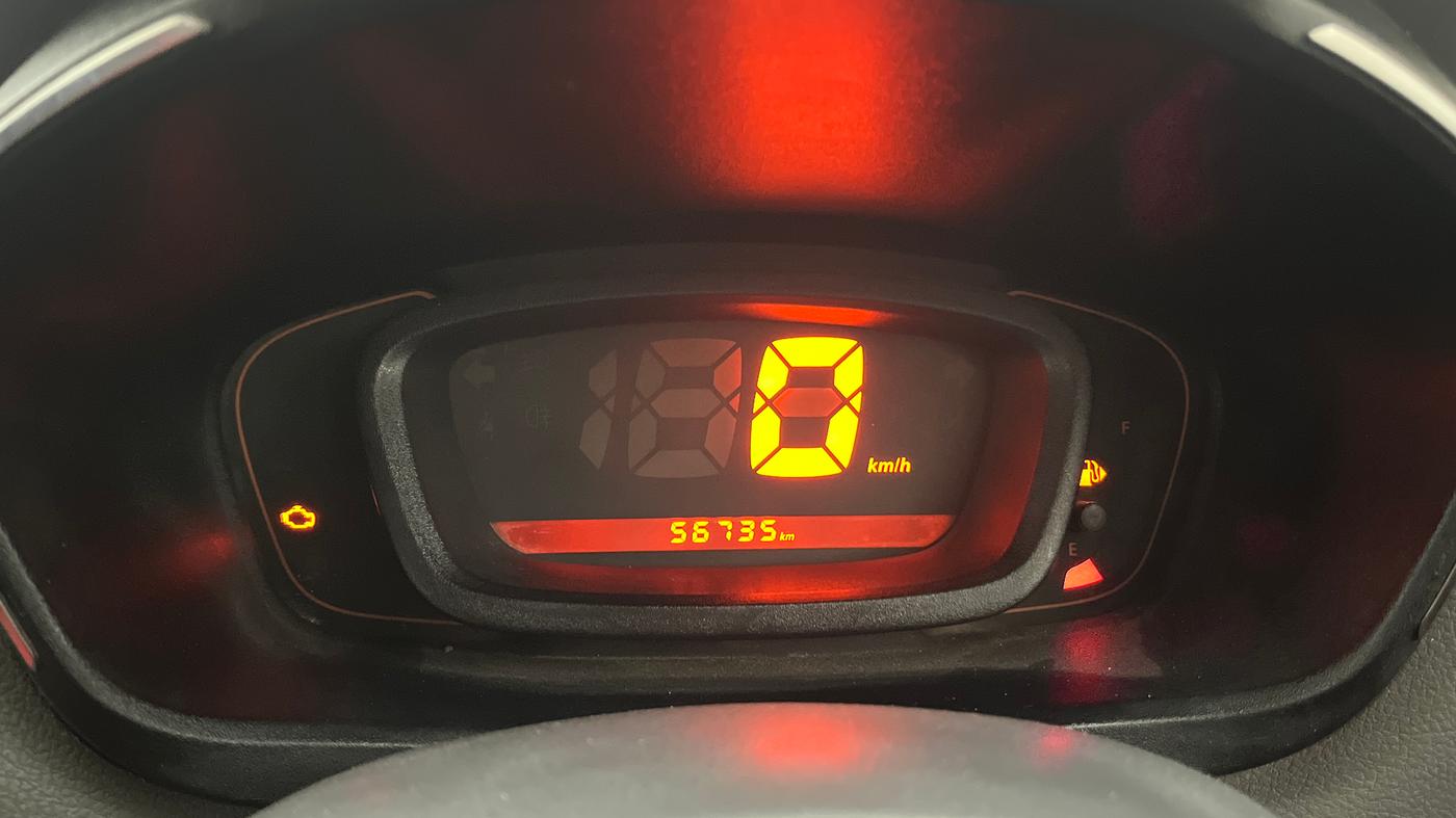 2016 Renault Kwid RXT 0.8, Petrol, Manual, 56,735 km, Odometer Image