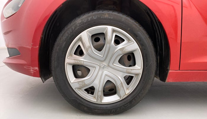 2020 Tata ALTROZ XT PETROL, Petrol, Manual, 58,192 km, Left Front Wheel