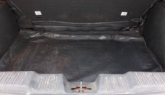 2020 Tata ALTROZ XT PETROL, Petrol, Manual, 58,192 km, Boot Inside