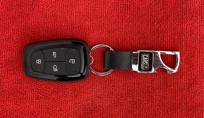 2020 Tata ALTROZ XT PETROL, Petrol, Manual, 58,192 km, Key Close Up