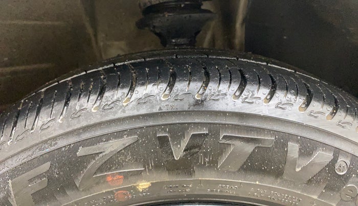 2022 Maruti New Wagon-R ZXI PLUS 1.2 AMT, Petrol, Automatic, 31,226 km, Right Front Tyre Tread