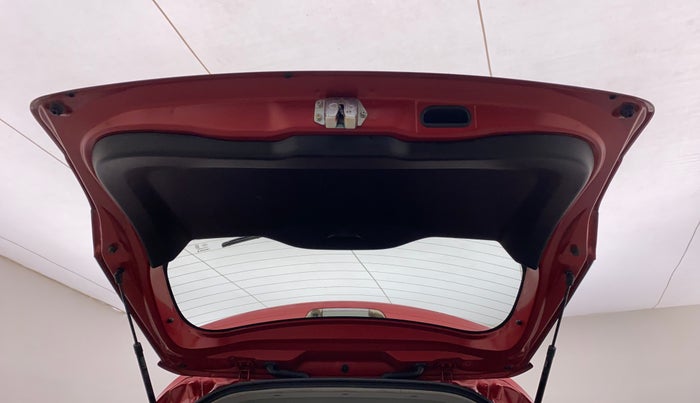 2018 Maruti Vitara Brezza ZDI, Diesel, Manual, 38,748 km, Boot Door Open