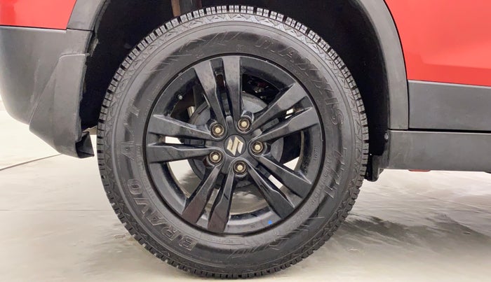 2018 Maruti Vitara Brezza ZDI, Diesel, Manual, 38,748 km, Right Rear Wheel