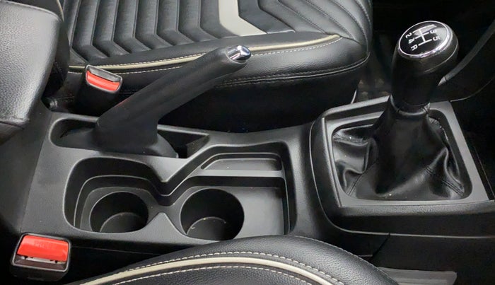 2018 Maruti Vitara Brezza ZDI, Diesel, Manual, 38,748 km, Gear Lever